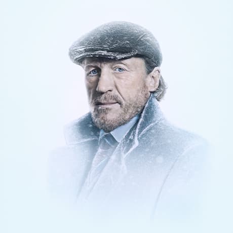 Jerome Flynn as Banner Creighton 