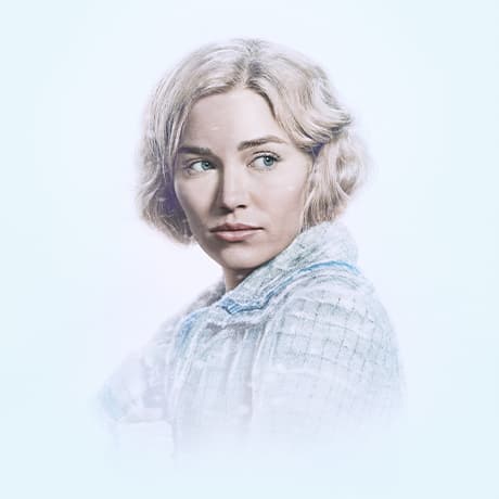 Michelle Randolph as Elizabeth Strafford 