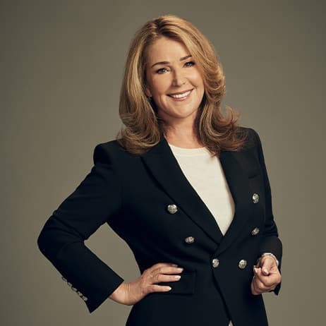 Peri Gilpin as Roz Doyle