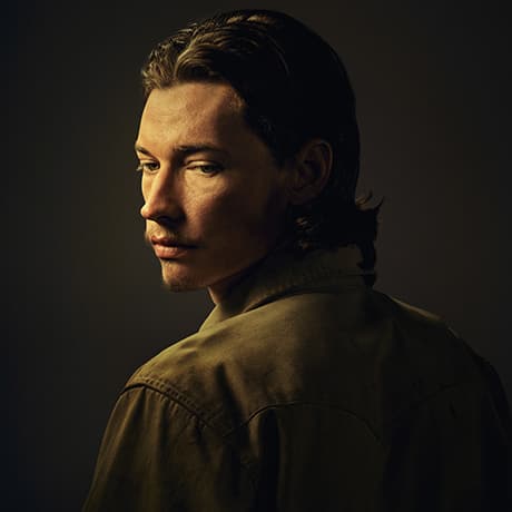 Jacob Lofland as Cooper Norris