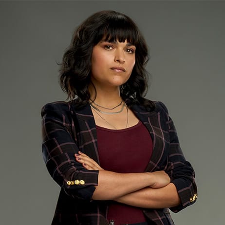 Eve Harlow as Ingrid Derian
