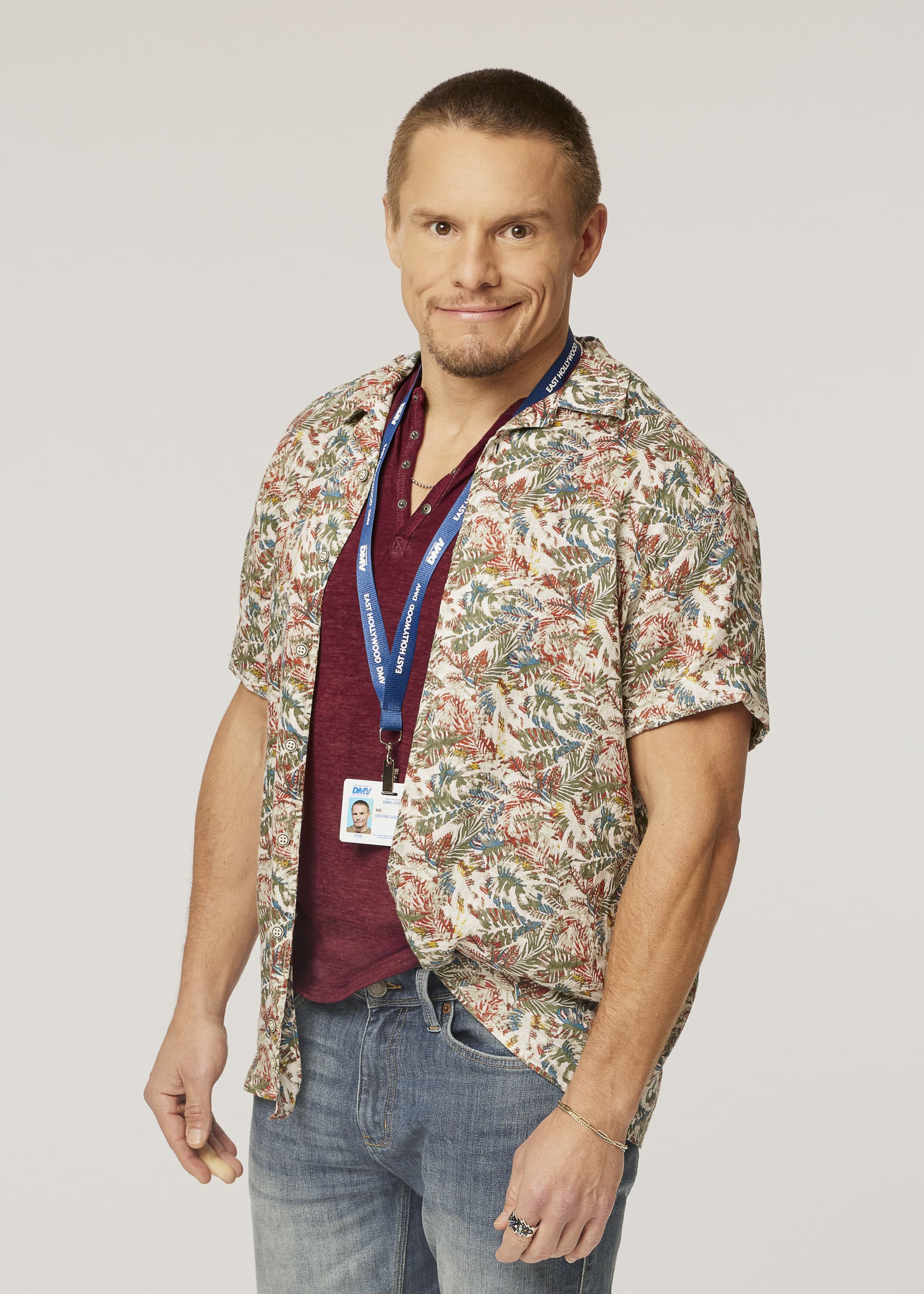 Tony Cavalero as Vic in DMV