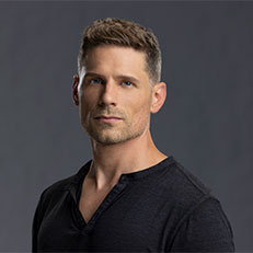 Matt Lauria
