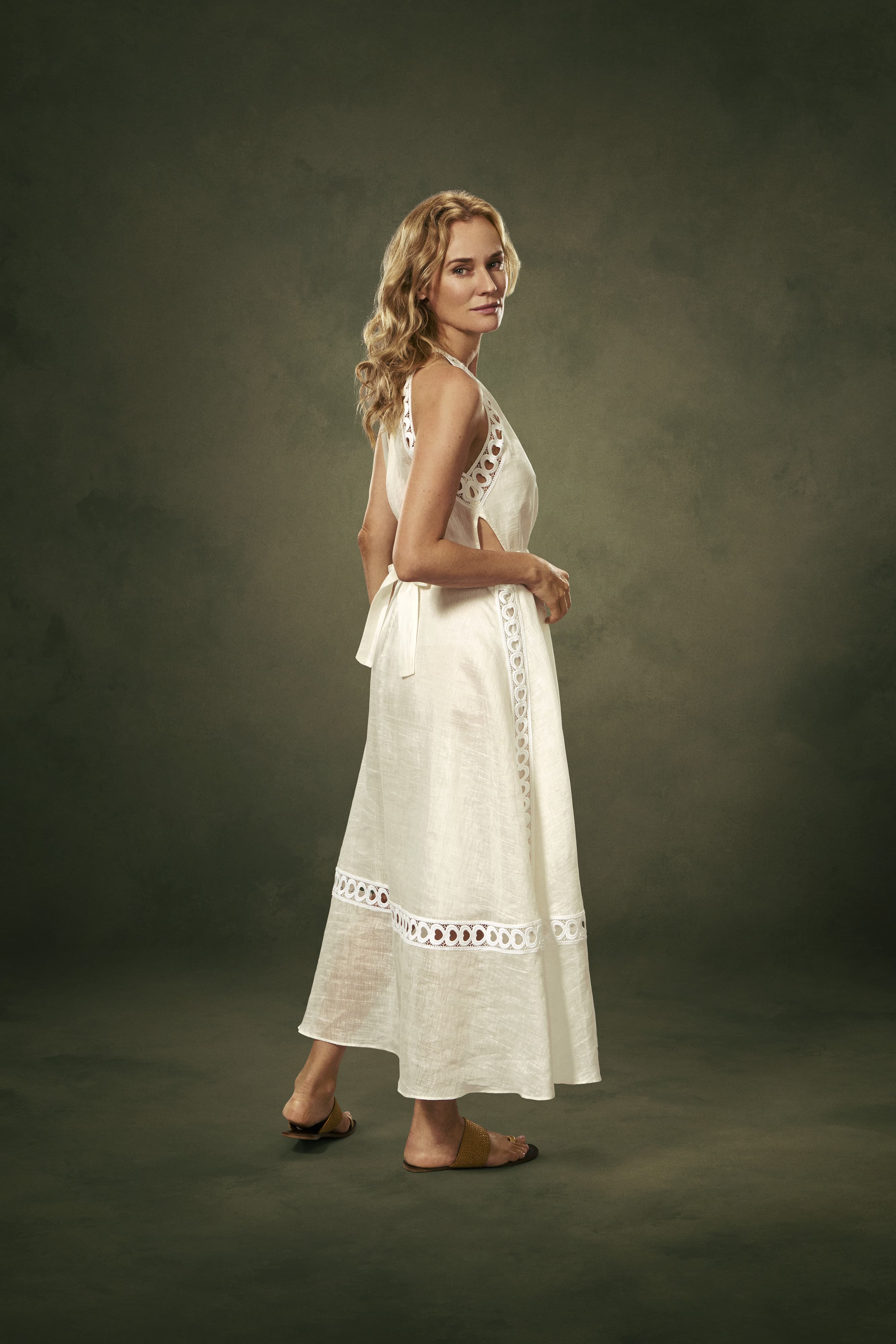 Diane Kruger as Jess in Little Disasters