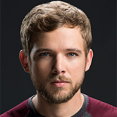 Max Thieriot